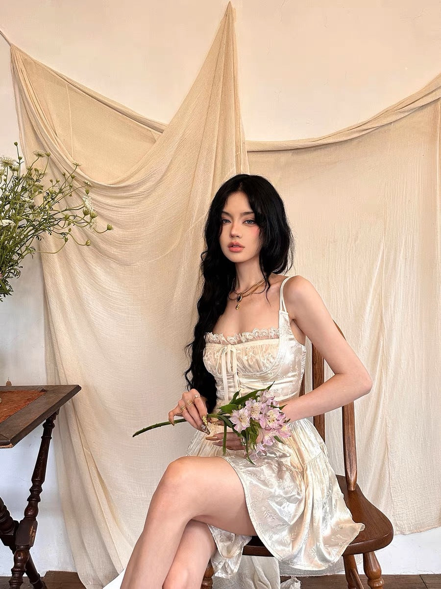 French First Love High Sense High Cold Adult Lady Like Woman Style Apricot Sling Dress Female Summer