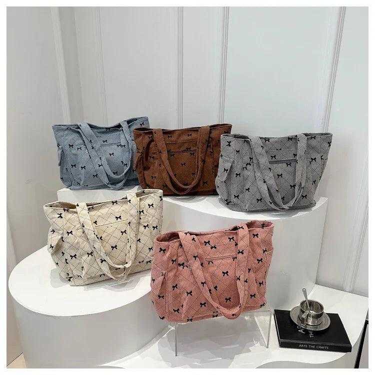 Bow Pattern Commuting Bag