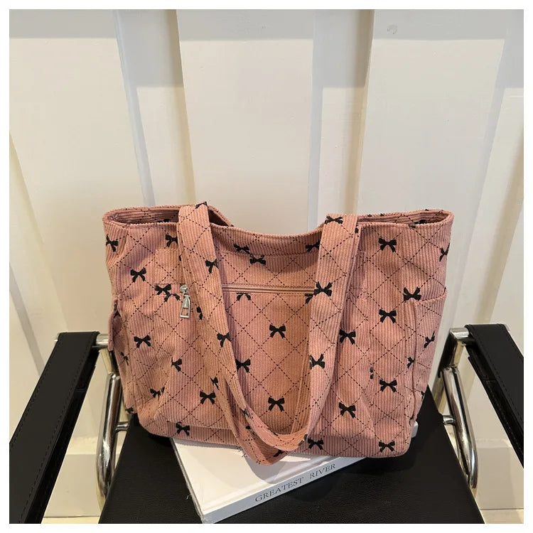 Bow Pattern Commuting Bag