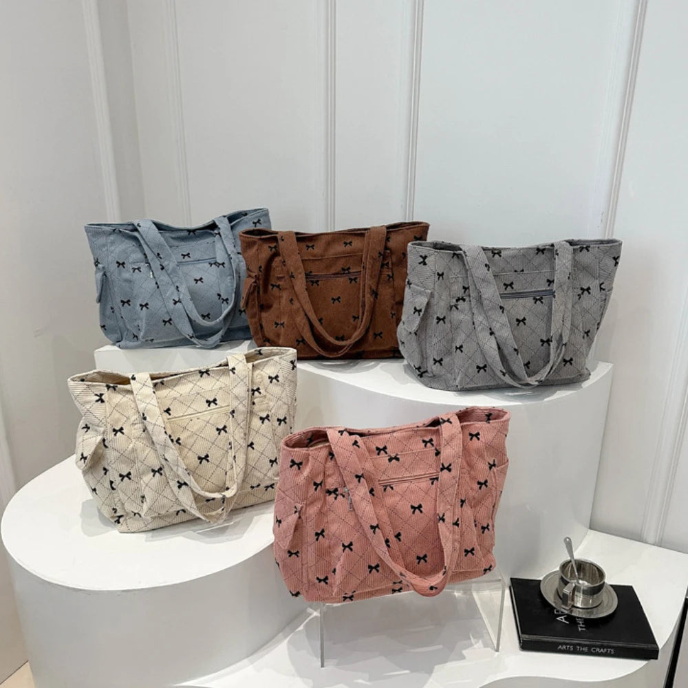 Bow Pattern Commuting Bag