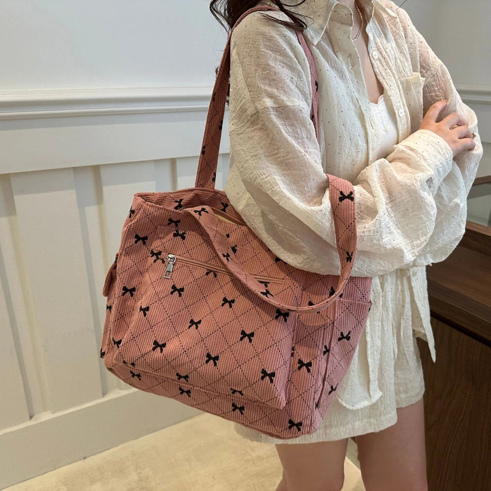 Bow Pattern Commuting Bag