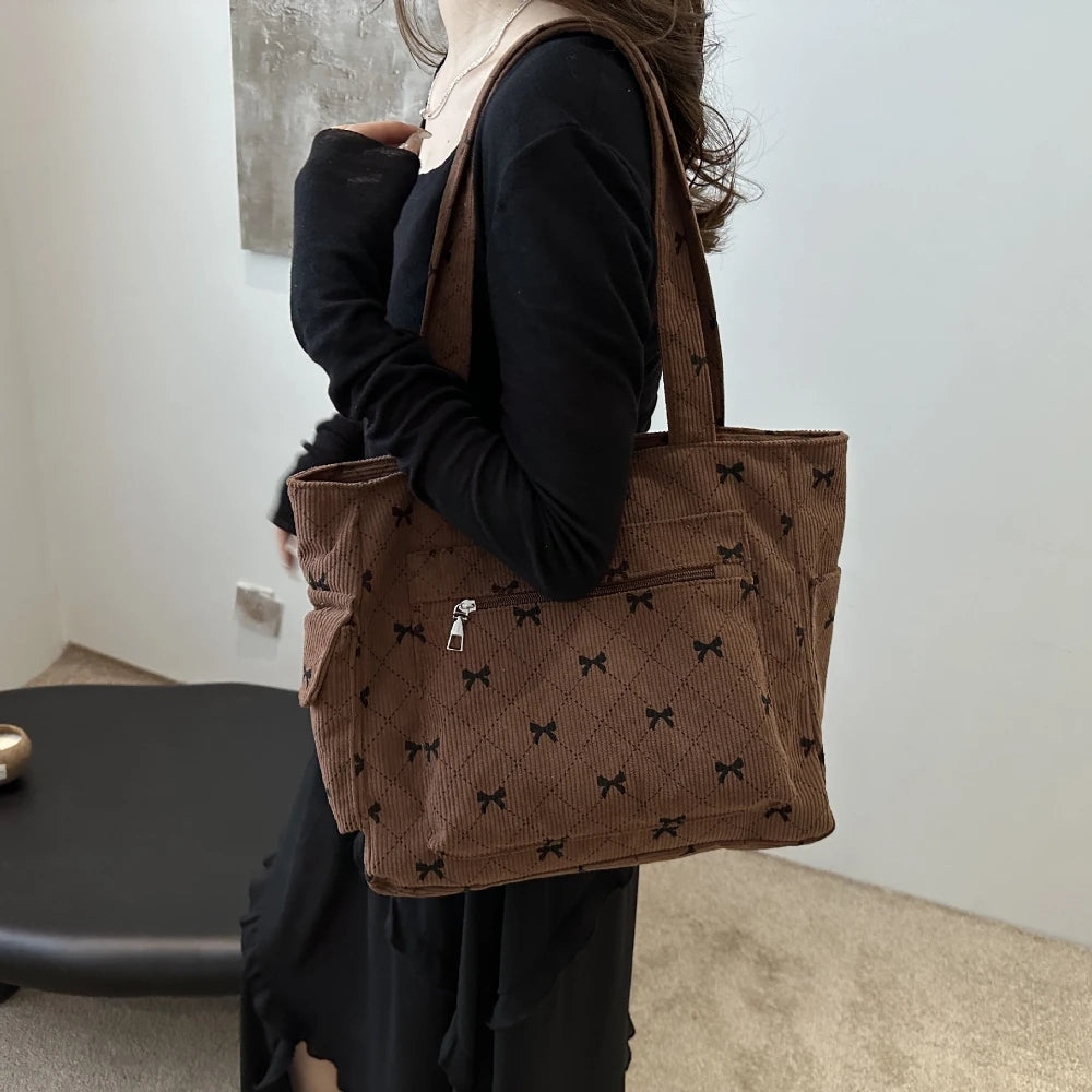 Bow Pattern Commuting Bag