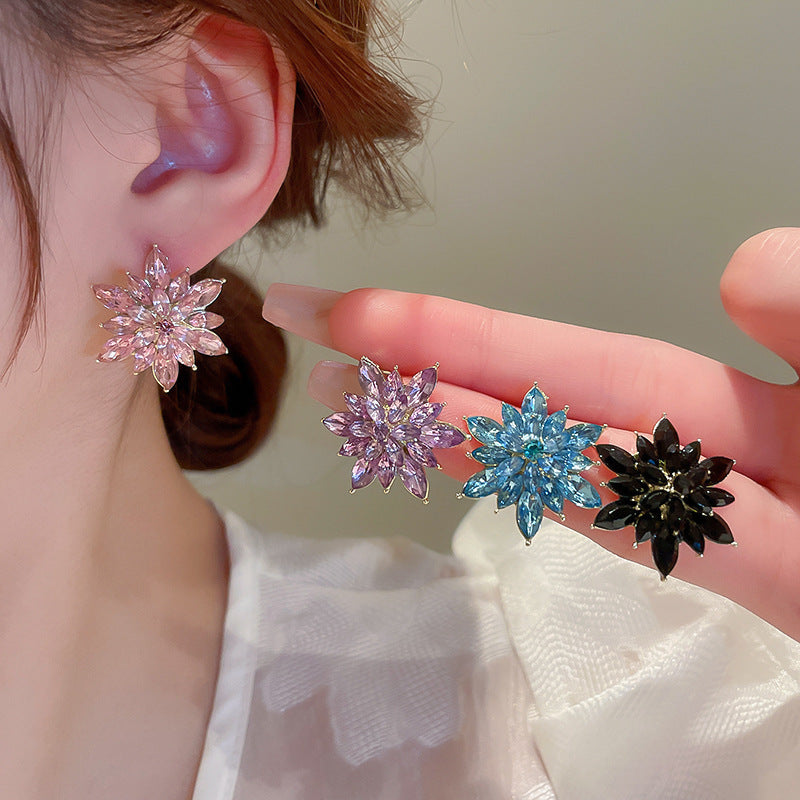 Three-dimensional Flower Earrings