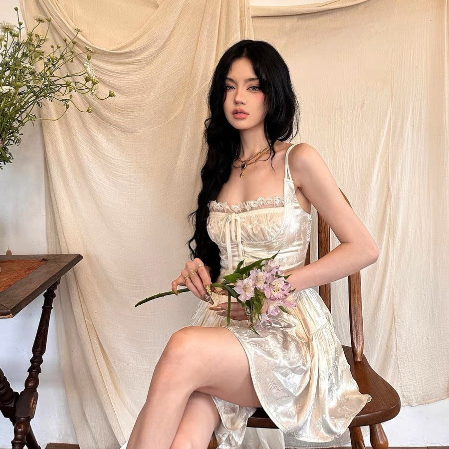 French First Love High Sense High Cold Adult Lady Like Woman Style Apricot Sling Dress Female Summer